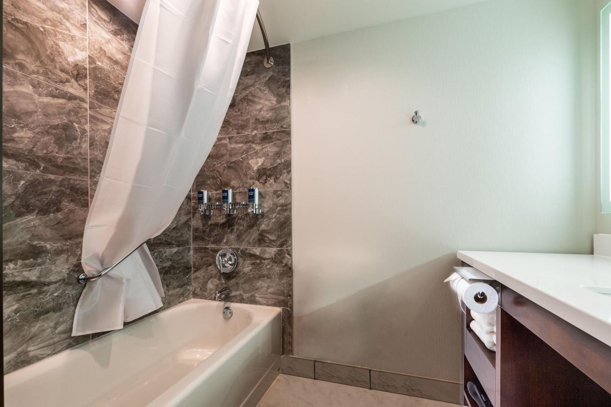 Four Points By Sheraton Atlanta Airport West College Park Екстериор снимка