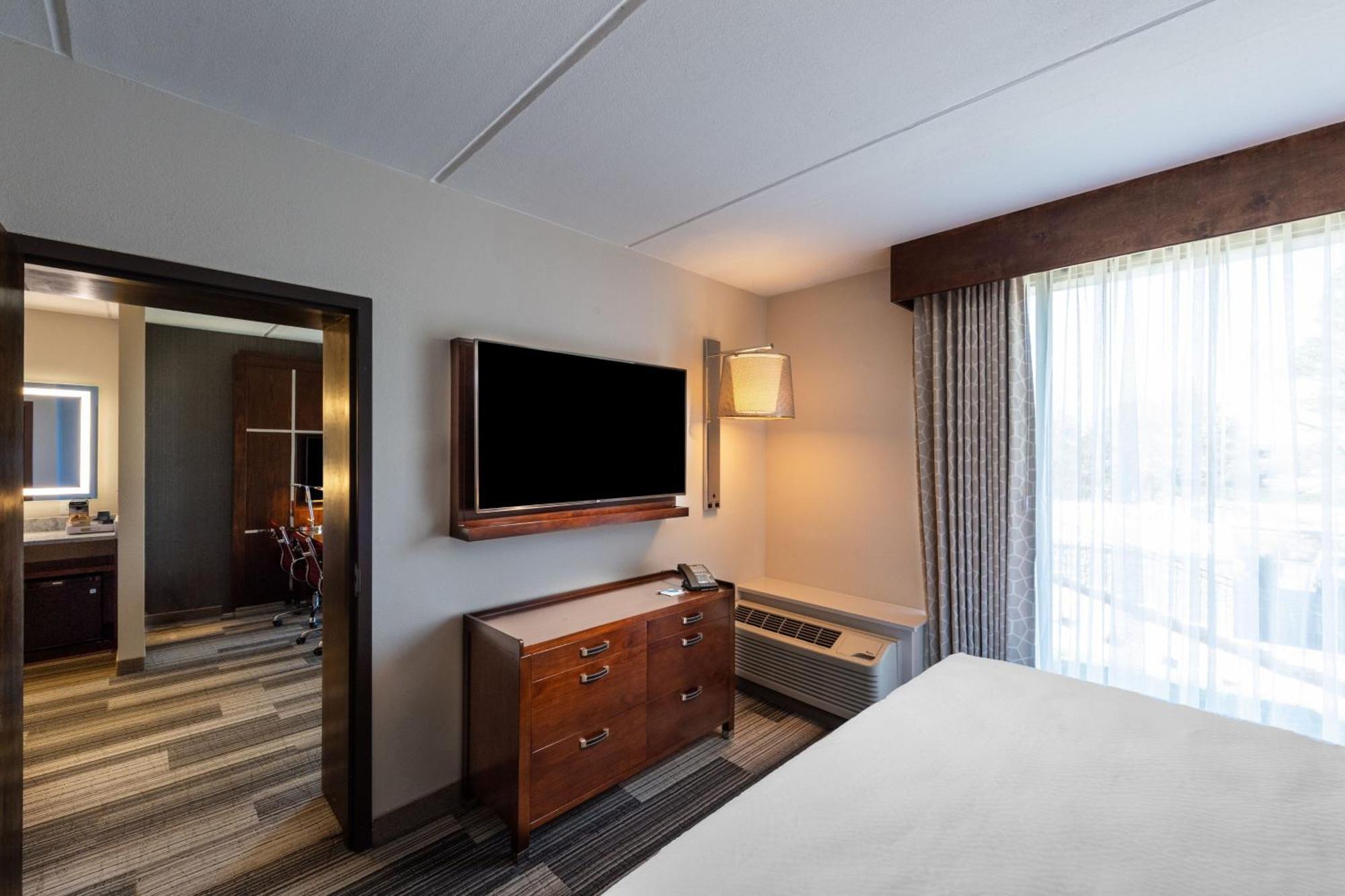Four Points By Sheraton Atlanta Airport West College Park Екстериор снимка